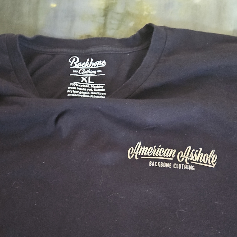 one clothing Men's Dark Tee